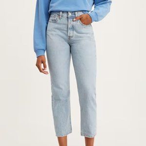 Levi's Wedgie Straight Light Wash Jeans